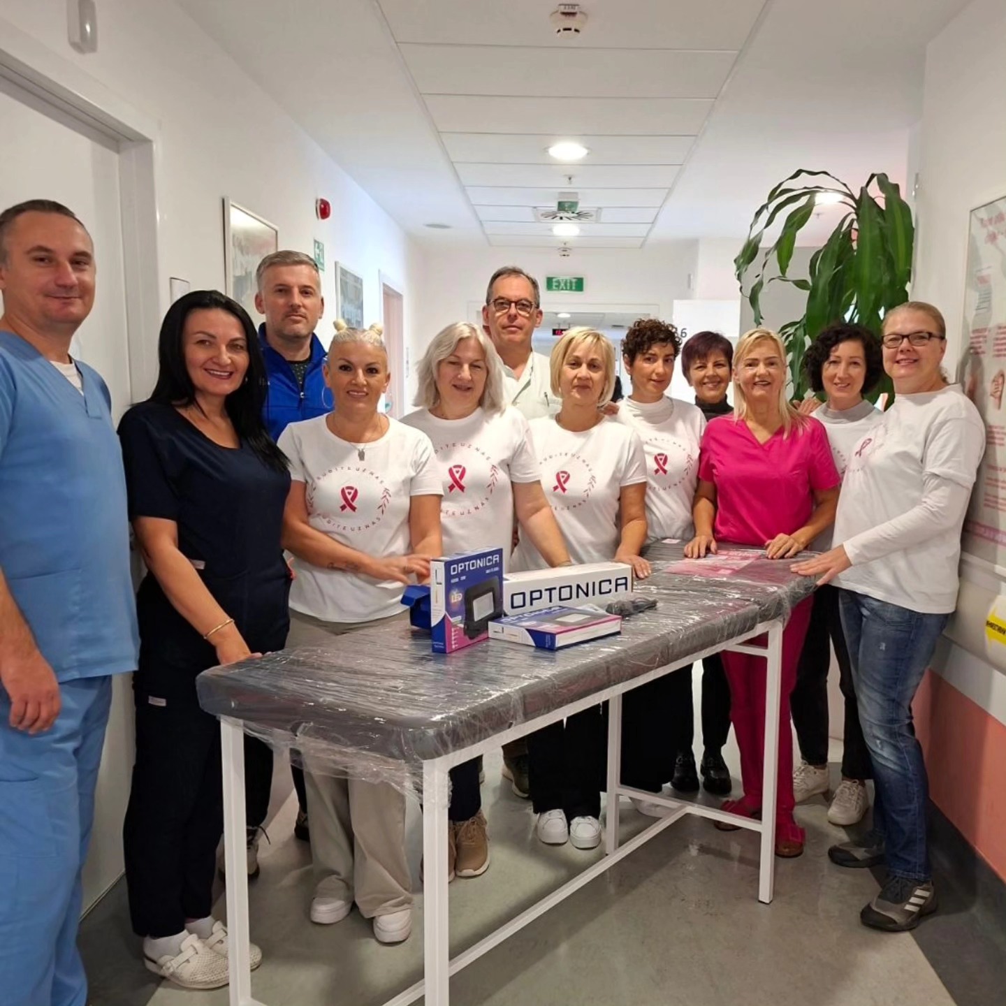 budite-uz-nas-udruzenje-zena